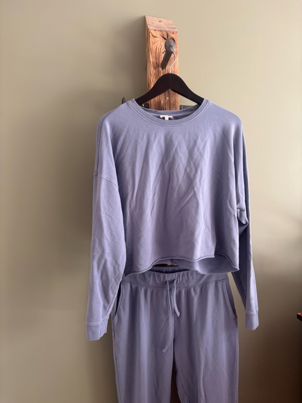 Knix /  Lounge Set (as is)